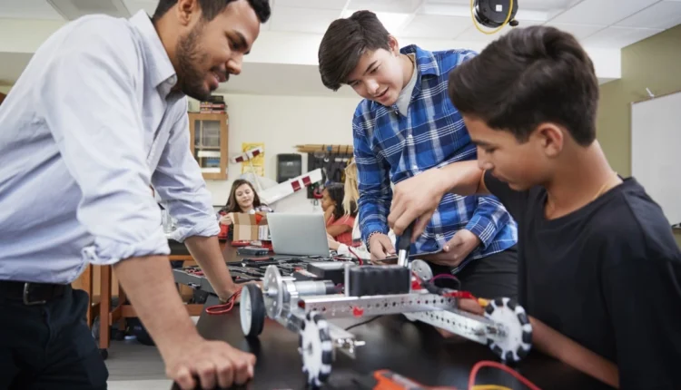 NRI Today - Canada welcomes STEM Talent through Express Entry System