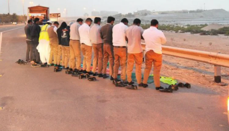 NRI Today - Roadside Prayer Penalties: UAE Takes Bold Steps to Ensure Road Safety
