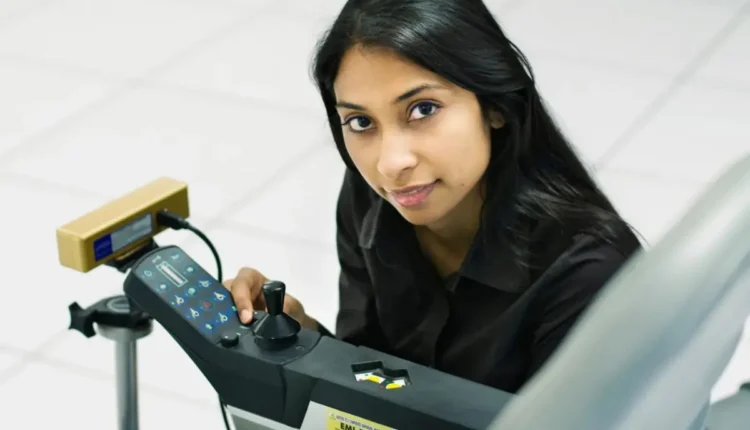 NRI Today - Pooja Viswanathan: A Visionary Leader in Assistive Technologies