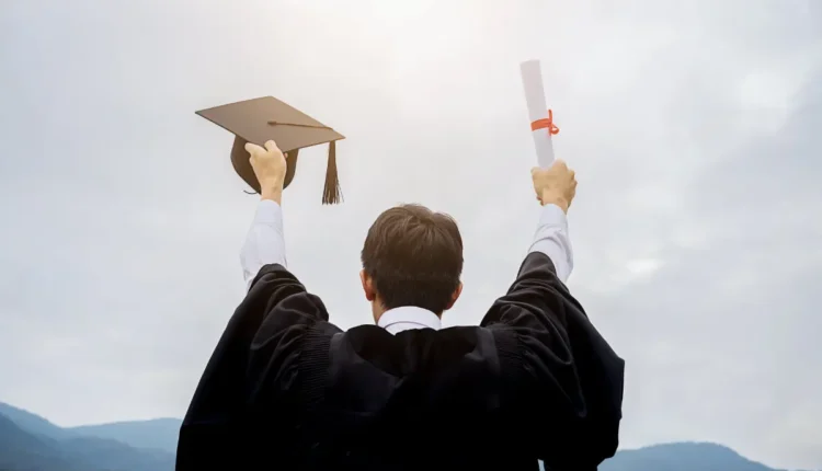 NRI Today - US Issues Record 90,000 Visas To Indian Students In 3 months