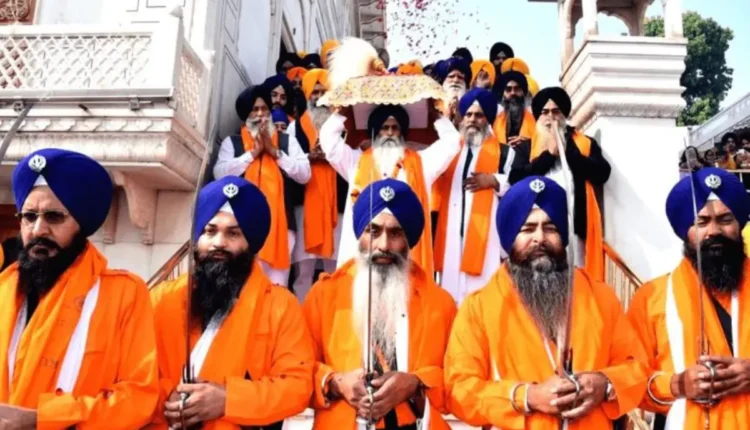NRI Today - Gurpurb celebrations: Pakistan Denies Visas to Indian Devotes