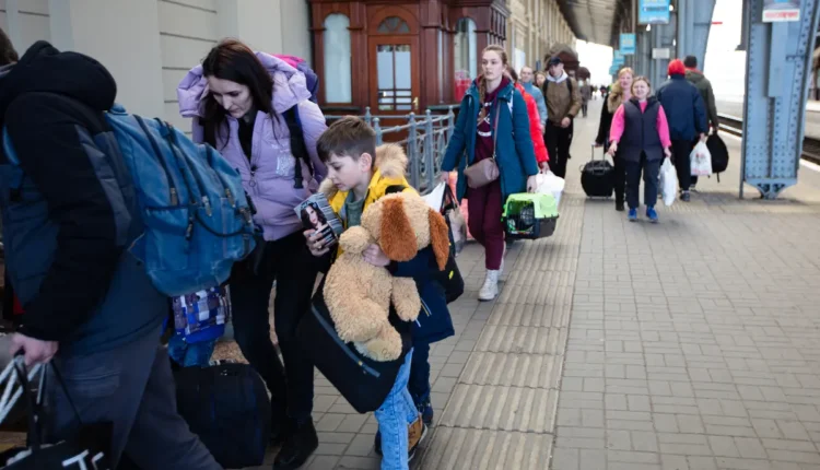 NRI Today - Illegal Indian Immigrants Surge in the US, Hits 725,000 Mark