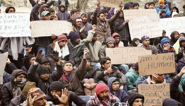 NRI Today - Pakistan Govt reveals plan to expel documented immigrants