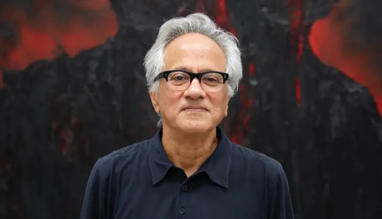 NRI Today - Anish Mikhail Kapoor Master of Sculpture and Innovation