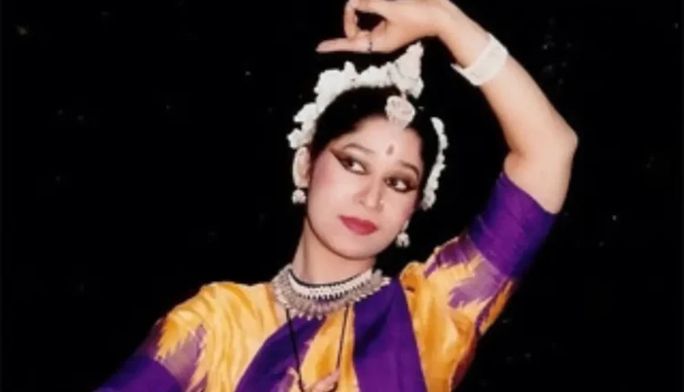 NRI Today - Oopali Operajita: Bridging the Worlds of Dance and Literature