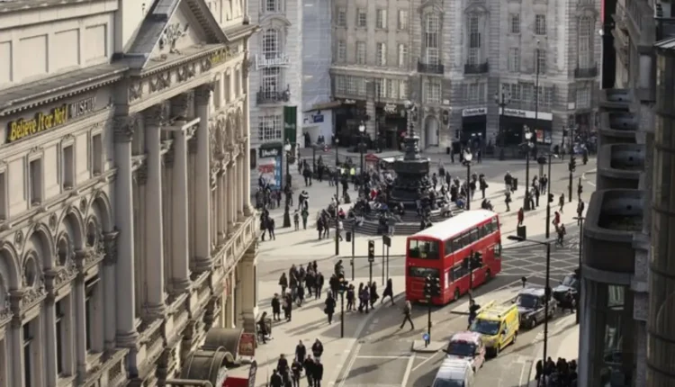 NRI Today - UK to Switch to E-Visas by 2025