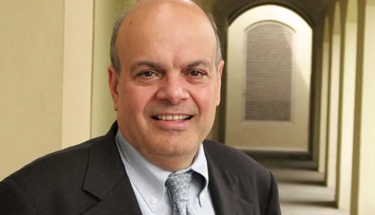 NRI Today - Ajit Jain: Mastermind Behind Berkshire Hathaway's Success