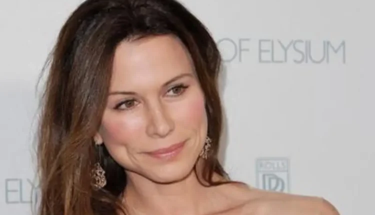 NRI Today - Rhona Mitra: A Multi-Talented Force in the Entertainment Industry