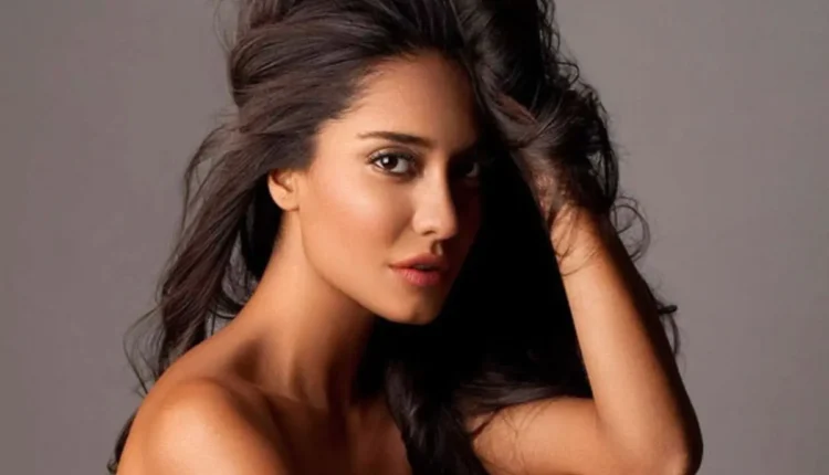 NRI Today - Lisa Haydon: An Icon's Evolution from Runway to Silver Screen