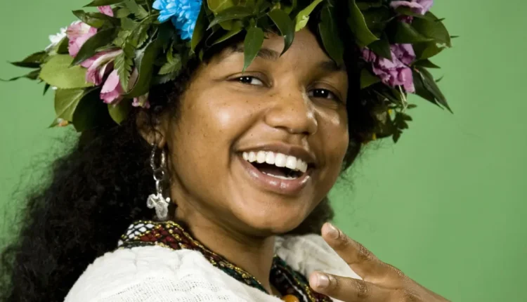 NRI Today - Ayesha Quraishi: An Inspirational Journey in Music and Arts