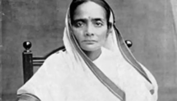 NRI Today - Kasturba Gandhi: The Quiet Power Behind India's Struggle for Freedom