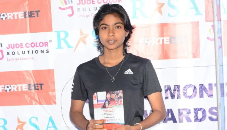 NRI Today - Fadilah Shamika Mohamed Rafi: A Teenage Sensation in the World of Badminton