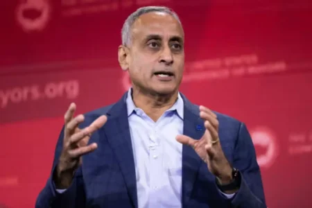 Google Names Prabhakar Raghavan as New Chief Technologist Amid AI Focus