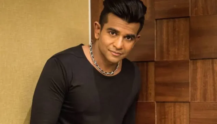 NRI Today - Reshmonu: Charting a Unique Path in the Music Industry