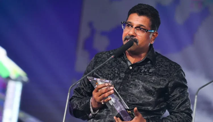 NRI Today - Puravalan Narayanasamy: The One-Man Phenomenon of Bhishma and Beyond