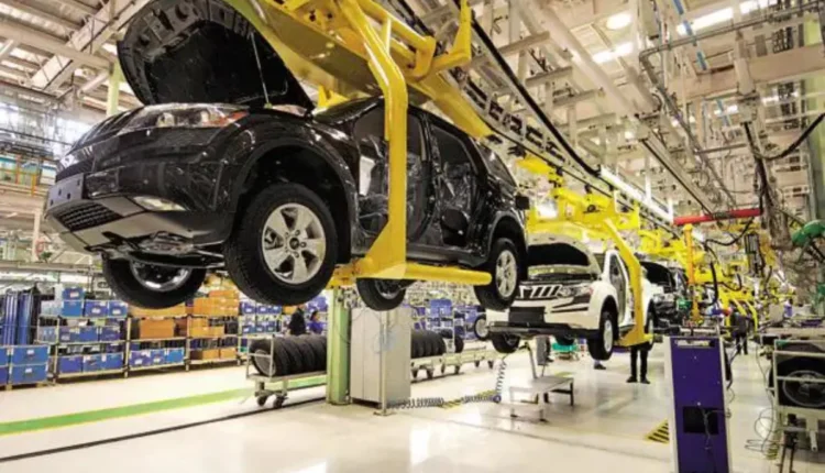 NRI Today - India Automobile Exports Soar 22% in Q1 FY26