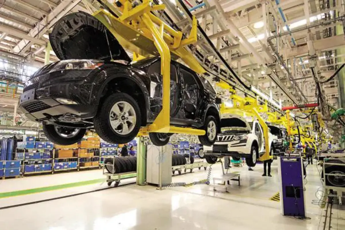 NRI Today - India Automobile Exports Soar 22% in Q1 FY26