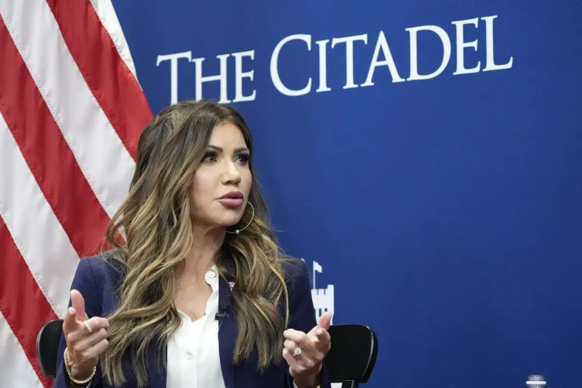 NRI Today - DHS: U.S. Will Keep H-1B Visa Programs Under Trump Policy