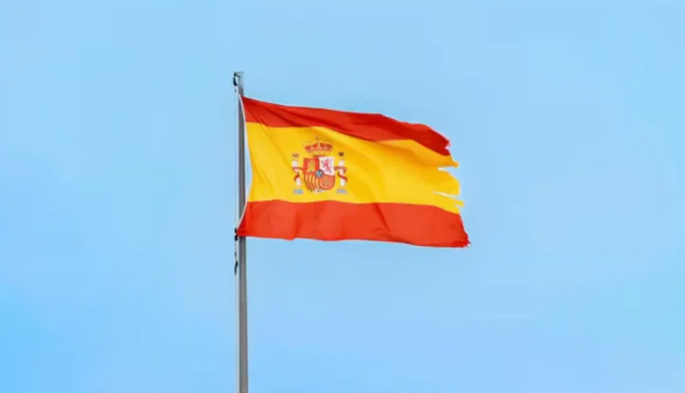 NRI Today - Spain Moves to Grant Legal Status to 500K Illegal Migrants