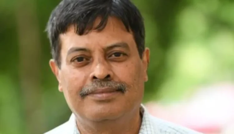 NRI Today - Srinivasan Gopalakrishnan: A Trailblazer in Wave Propagation